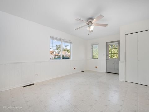 Tiny photo for 3030 N 77th Avenue, Elmwood Park, IL 60707 (MLS # 12486538)