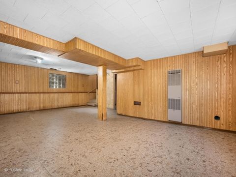 Tiny photo for 3030 N 77th Avenue, Elmwood Park, IL 60707 (MLS # 12486538)