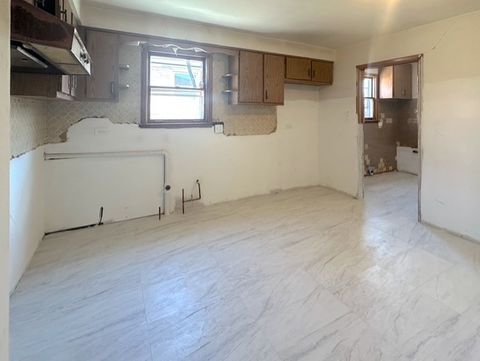 Tiny photo for 3827 W Hayford Street, Chicago, IL 60652 (MLS # 12435524)