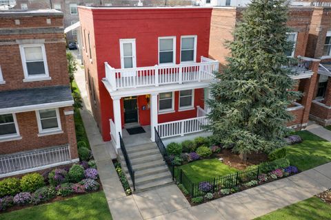 4925 W Henderson Street 1 Chicago IL 60641