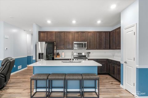 Tiny photo for 301 Andrew Drive, Yorkville, IL 60560 (MLS # 12547002)