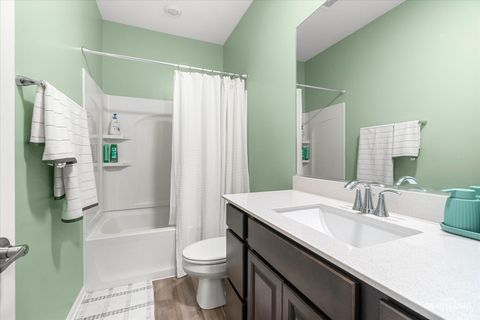 Tiny photo for 301 Andrew Drive, Yorkville, IL 60560 (MLS # 12547002)