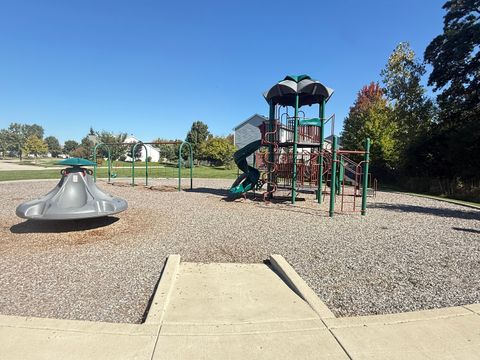Tiny photo for 1703 Cashel Lane, McHenry, IL 60050 (MLS # 12490145)