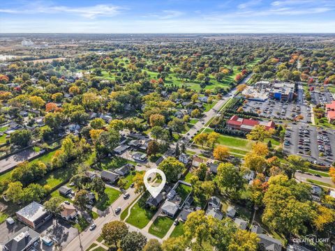 Tiny photo for 1205 Prairie Street, Aurora, IL 60506 (MLS # 12494416)