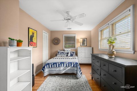 Tiny photo for 1205 Prairie Street, Aurora, IL 60506 (MLS # 12494416)