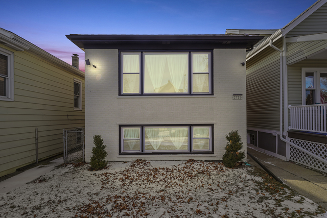 2716 N 73rd Avenue