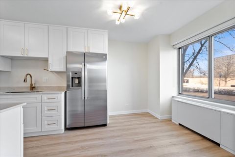 Tiny photo for 6933 N Kedzie Avenue #117, Chicago, IL 60645 (MLS # 12577678)