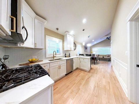 Tiny photo for 9221 S Normal Avenue, Chicago, IL 60620 (MLS # 12520365)