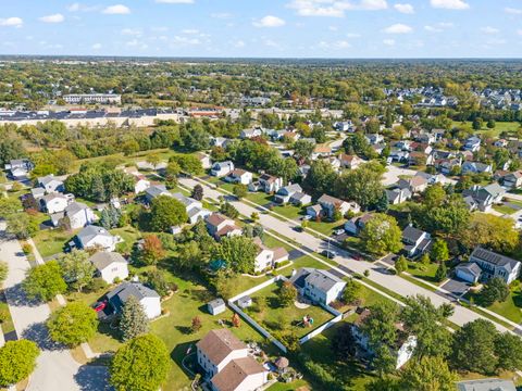 Tiny photo for 555 Waterford Drive, Lake Zurich, IL 60047 (MLS # 12488786)