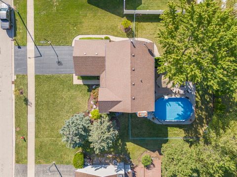 Tiny photo for 555 Waterford Drive, Lake Zurich, IL 60047 (MLS # 12488786)