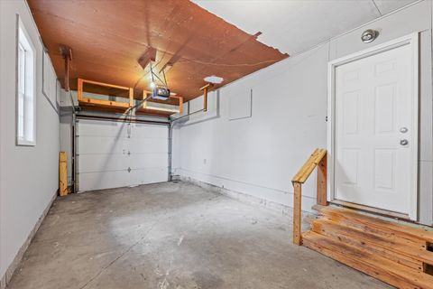 Tiny photo for 1403 Dawn Road, Urbana, IL 61802 (MLS # 12449340)