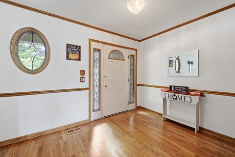 Tiny photo for 655 Crest Drive, Cary, IL 60013 (MLS # 12752927)