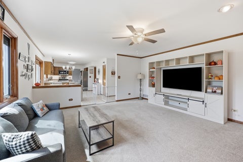 Tiny photo for 655 Crest Drive, Cary, IL 60013 (MLS # 12752927)