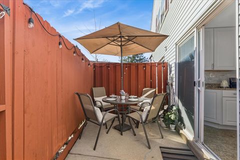 Tiny photo for 1836 Stockton Drive #1836, Hoffman Estates, IL 60169 (MLS # 12591817)