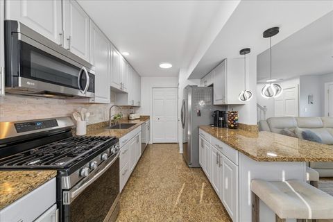 Tiny photo for 1836 Stockton Drive #1836, Hoffman Estates, IL 60169 (MLS # 12591817)