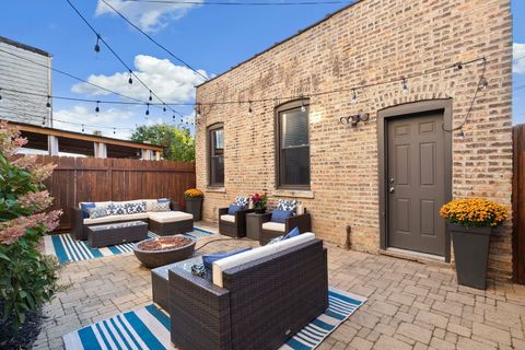 Tiny photo for 3940 N Christiana Avenue, Chicago, IL 60618 (MLS # 12506564)