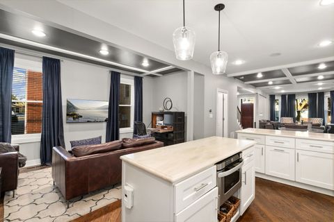 Tiny photo for 3940 N Christiana Avenue, Chicago, IL 60618 (MLS # 12506564)