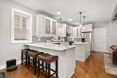 Tiny photo for 3940 N Christiana Avenue, Chicago, IL 60618 (MLS # 12506564)