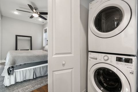 Tiny photo for 3940 N Christiana Avenue, Chicago, IL 60618 (MLS # 12506564)