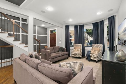 Tiny photo for 3940 N Christiana Avenue, Chicago, IL 60618 (MLS # 12506564)