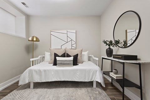 Tiny photo for 1625 W Ainslie Street #BE, Chicago, IL 60640 (MLS # 12764556)
