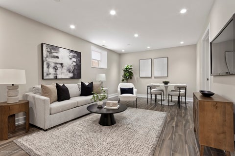 Tiny photo for 1625 W Ainslie Street #BE, Chicago, IL 60640 (MLS # 12764556)