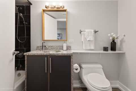 Tiny photo for 1625 W Ainslie Street #BE, Chicago, IL 60640 (MLS # 12764556)