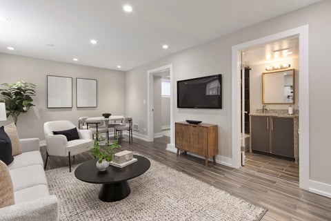 Tiny photo for 1625 W Ainslie Street #BE, Chicago, IL 60640 (MLS # 12764556)