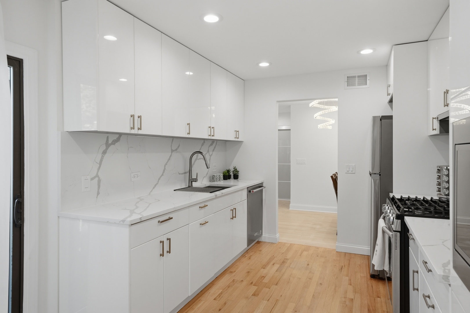 1251 WILLIAMSBURG Drive D2