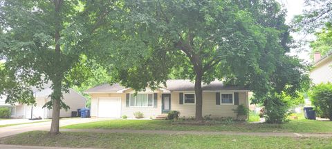 A home in St. Charles