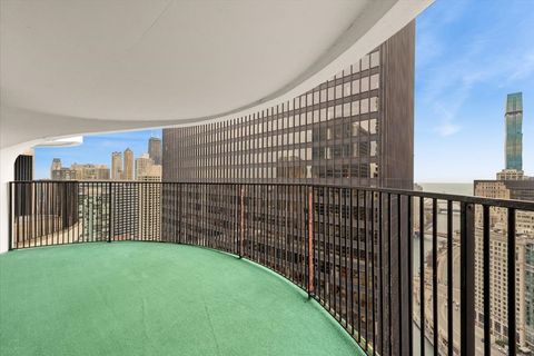 Tiny photo for 300 N State Street #4831, Chicago, IL 60654 (MLS # 12523398)