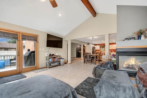 Tiny photo for 26355 S Woodlawn Avenue, Crete, IL 60417 (MLS # 12702372)