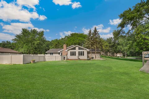 Tiny photo for 26355 S Woodlawn Avenue, Crete, IL 60417 (MLS # 12702372)