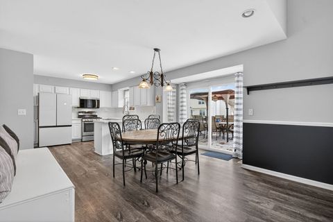 Tiny photo for 5312 Floralwood Court, Plainfield, IL 60586 (MLS # 12587711)