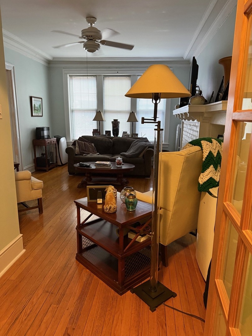 1130 W PRATT Boulevard 1N