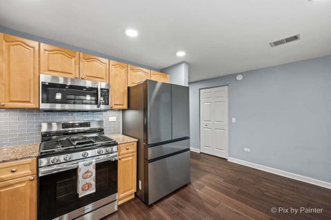 Tiny photo for 865 E 22nd Street #208, Lombard, IL 60148 (MLS # 12781943)