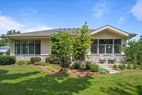 Tiny photo for 23 Heritage Drive, Highland Park, IL 60035 (MLS # 12777093)