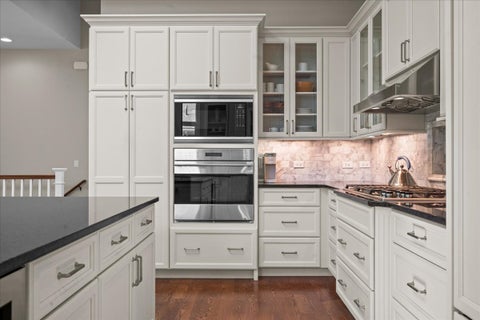 Tiny photo for 23 Heritage Drive, Highland Park, IL 60035 (MLS # 12777093)