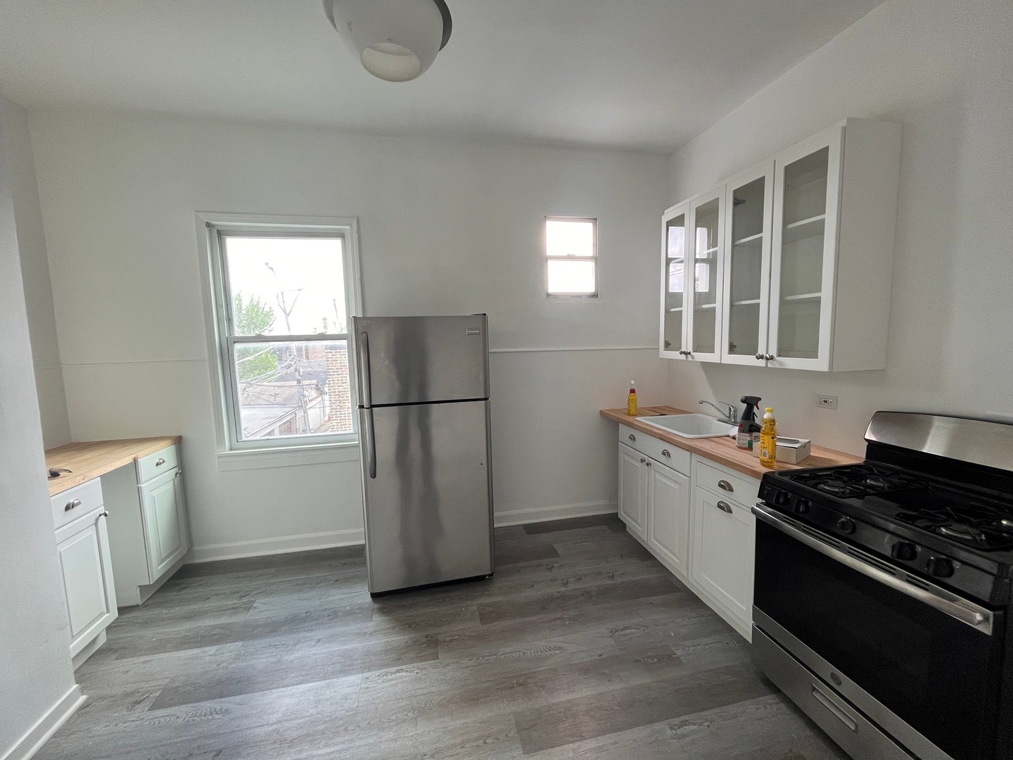 3323 N Pulaski Road 2RB