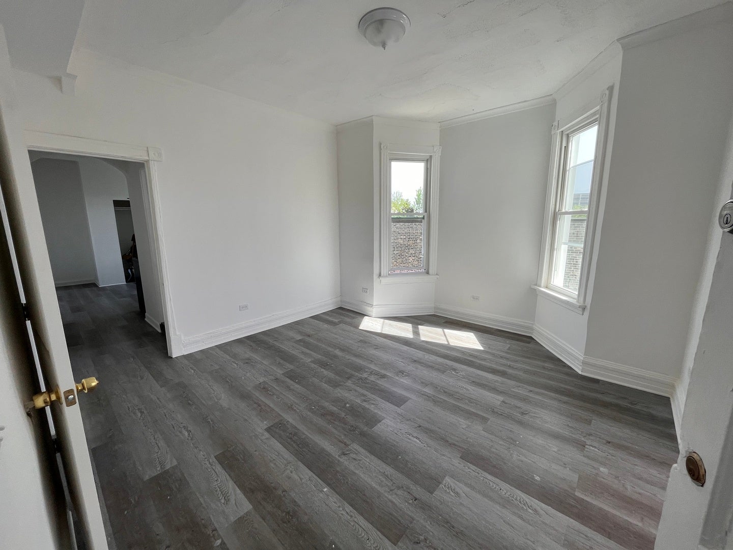 3323 N Pulaski Road 2RB