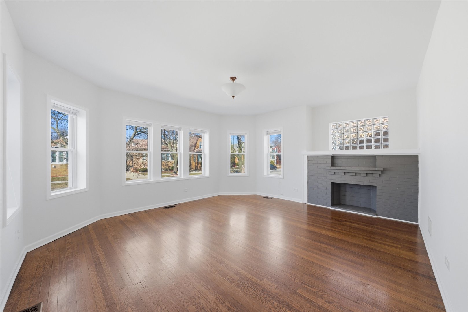 8233 S Harper Avenue