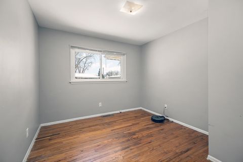 Tiny photo for 609 Ivy Lane, Bradley, IL 60915 (MLS # 12554819)