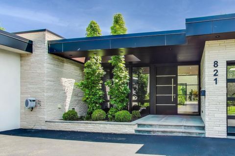 Tiny photo for 821 Harms Road, Glenview, IL 60025 (MLS # 12577083)