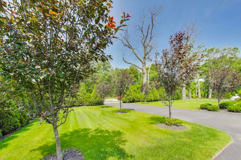 Tiny photo for 821 Harms Road, Glenview, IL 60025 (MLS # 12577083)