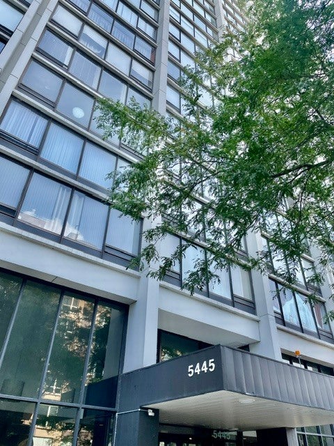 Photo of 5445 N Sheridan Road #2510, Chicago, IL 60640 (MLS # 12756845)