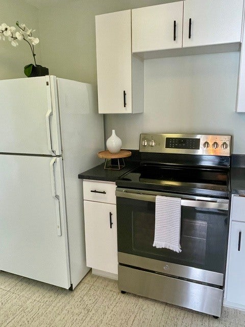 Tiny photo for 5445 N Sheridan Road #2510, Chicago, IL 60640 (MLS # 12756845)