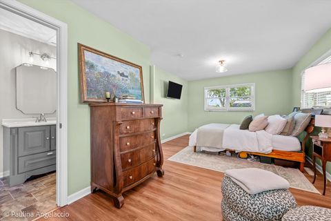Tiny photo for 5547 S Bruner Street, Hinsdale, IL 60521 (MLS # 12654133)