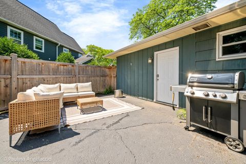 Tiny photo for 5547 S Bruner Street, Hinsdale, IL 60521 (MLS # 12654133)