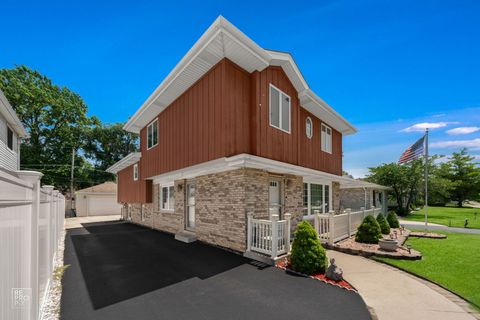 Tiny photo for 9607 Marion Avenue, Oak Lawn, IL 60453 (MLS # 12416425)