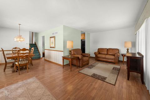 Tiny photo for 9607 Marion Avenue, Oak Lawn, IL 60453 (MLS # 12416425)